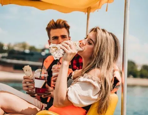 Street food franchise of cultural shawarma ShaurMeals - image 2