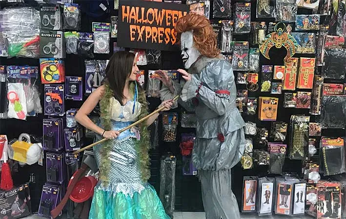 Halloween Express franchise
