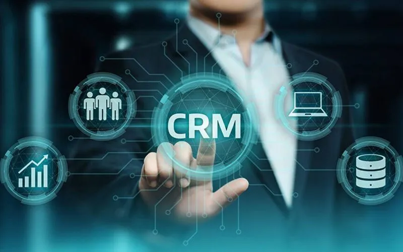 How to choose the right franchise CRM (2) How to choose the right franchise CRM (2)