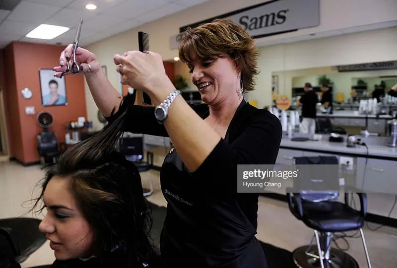 best barbershop franchise opportunities in Canada for 2025