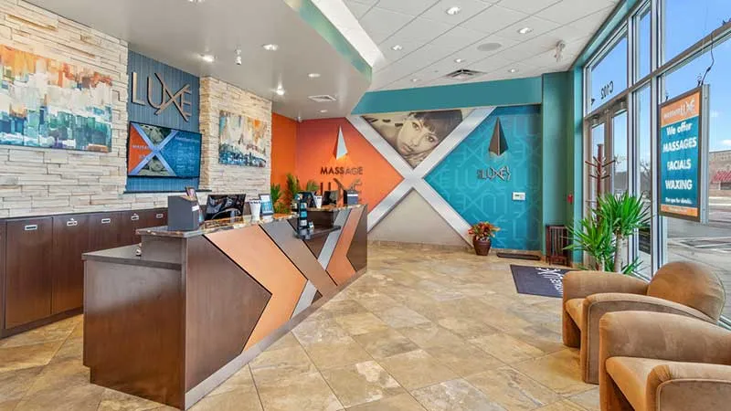 MassageLuXe franchise MassageLuXe franchise