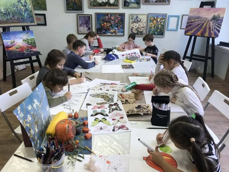 fastest growing franchise - Galevich Art School Franchise
