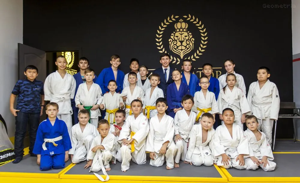 Seventh Emperor - Best Franchises to Own