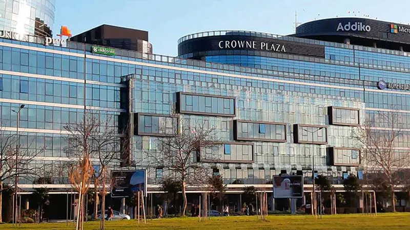 Crowne Plaza