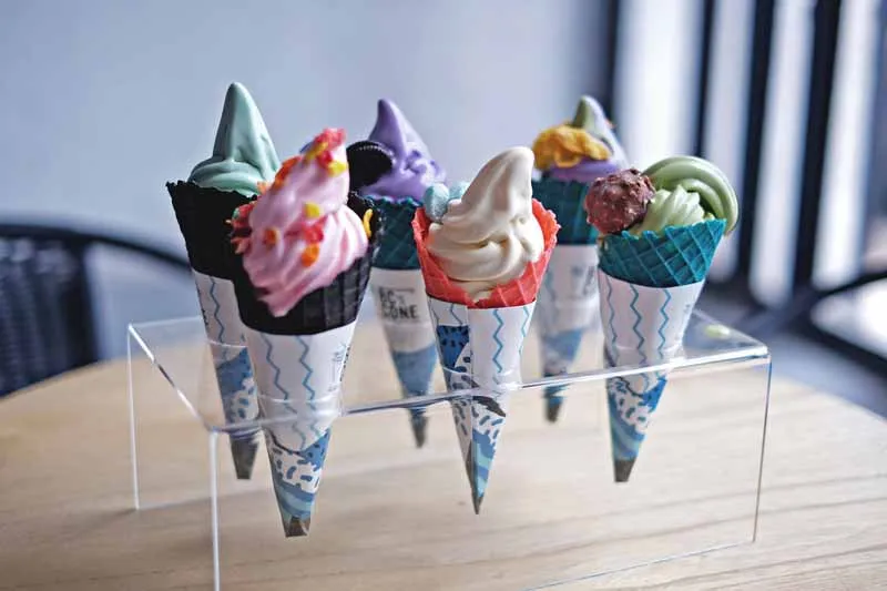 popular ice сream franchises in Indonesia 2025