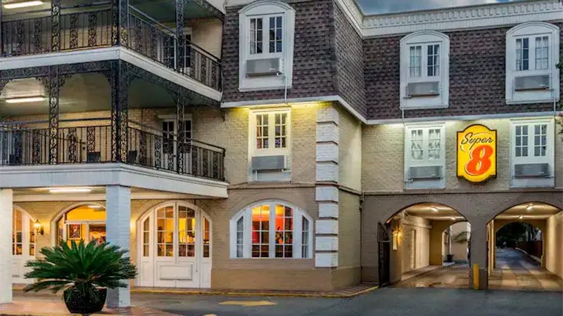 Super 8 by Wyndham franchise Super 8 by Wyndham franchise