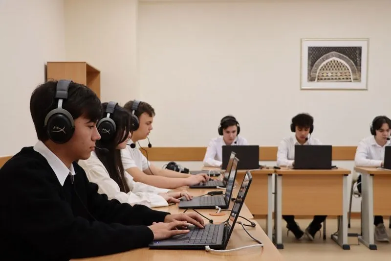 Russian Schools Abroad - students