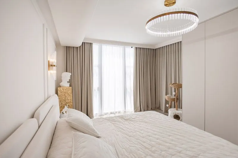 Sophia Home Decoration