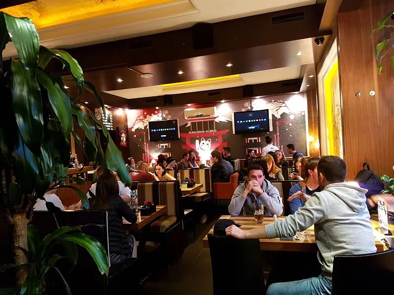 restaurant franchises - Maneki-Neko