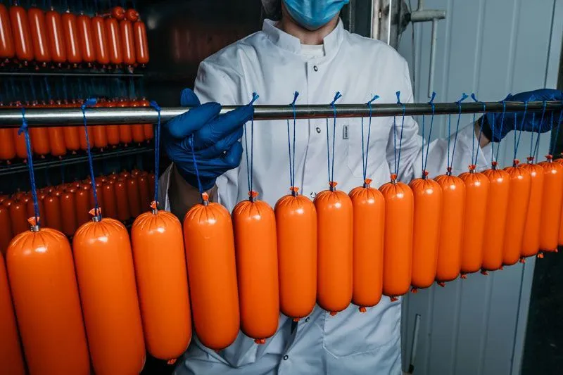 Happy V Planet - vegan food production