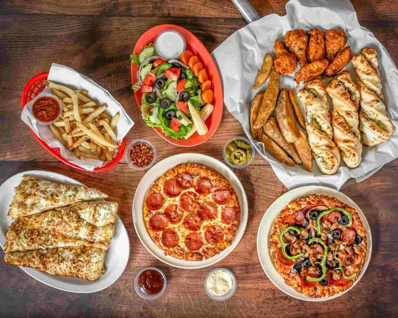 Straw Hat Pizza Franchise