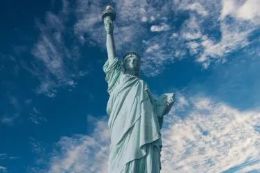 DISCOVER THE PORTRAIT OF THE FRANCHISE BUYER IN USA IN 2023