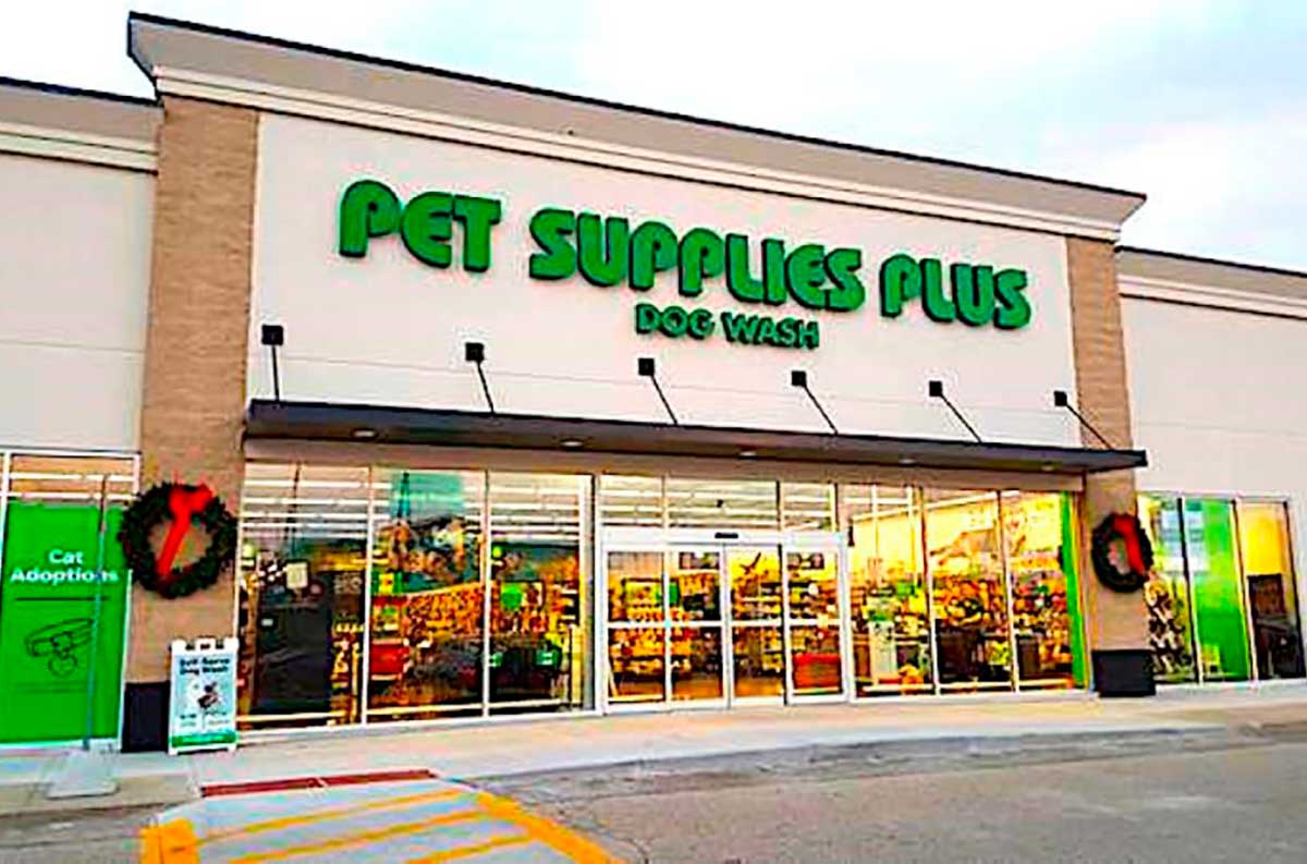 Pet supplies hotsell close to me