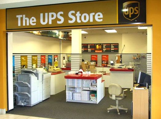 Ups store franchise