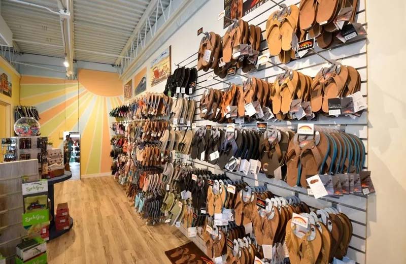 FLIP FLOP SHOPS