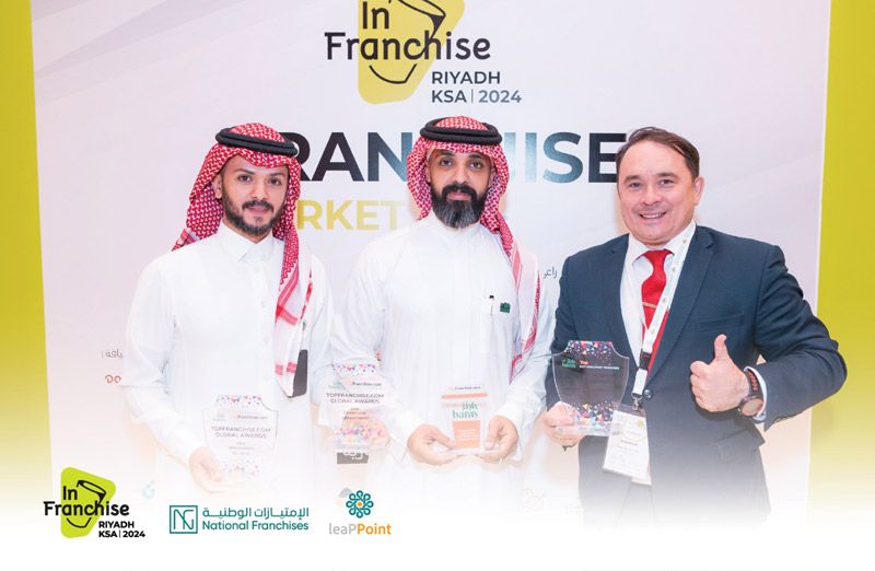 Barn's Cafe Triumphs at Topfranchise Awards