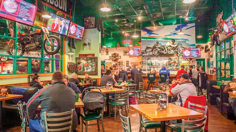 Quaker Steak & Lube franchise