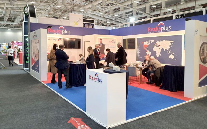Realtyplus – company's consulting booth at the international exhibition