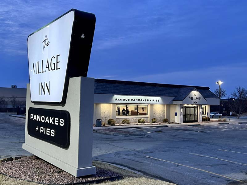 About Village Inn franchise