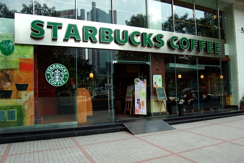 how much does it cost to buy a Starbucks franchise