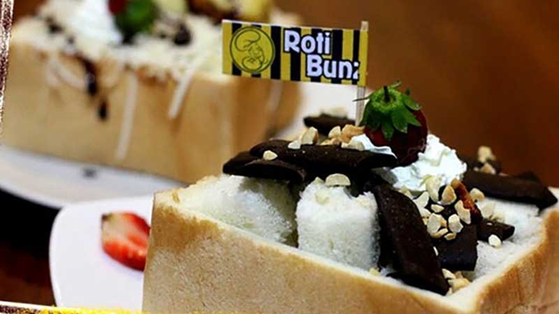 Roti Bunz Bakery & Cafe Franchise in Indonesia