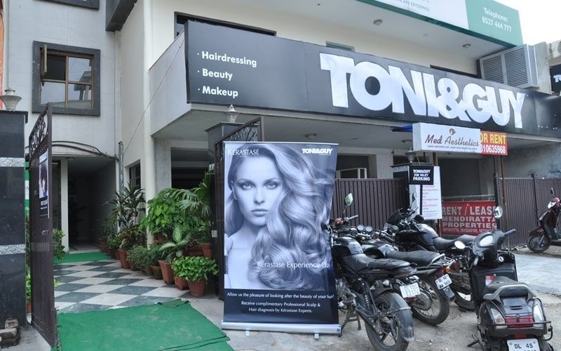 Toni & Guy franchise