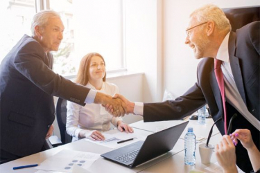 How Franchisors Can Use Topfranchise.com to Attract the Right Franchisees